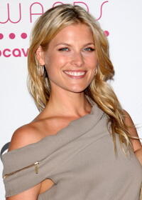 Ali Larter at the 33rd Annual People's Choice Awards.
