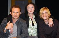 Frances Barber, Christian Slater and Mackenzie Crook at the London photocall of "One Flew Over The Cuckoos Nest."