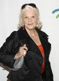 Linda Lavin at the 7th Annual Women Who Care Luncheon.