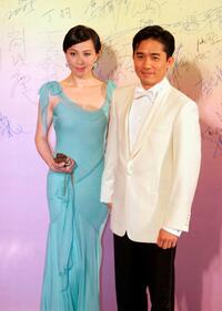 Tony Leung and Carina Lau at the 24th Hong Kong Film Award.