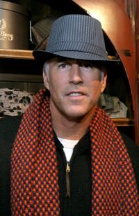 Christopher Lawford at the Gibson Guitar and Entertainment Tonight celebrity hospitality lodge.