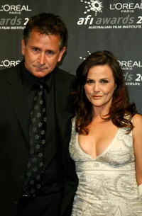 Anthony LaPaglia and his wife Gia Carides at the L'Oreal Paris 2007 AFI Industry Awards.
