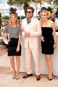 Melanie Laurent, Brad Pitt and Diane Kruger at the photocall of "Inglourious Basterds" during the 62nd International Cannes Film Festival.