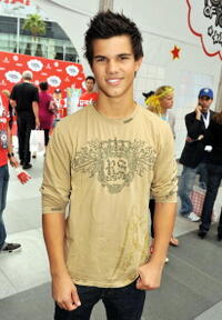 Taylor Lautner at the Target Presents Variety's Power of Youth event.