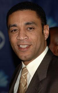 Harry J. Lennix at the 32nd Annual People's Choice Awards.