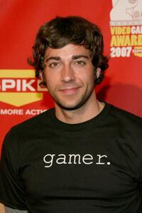 Zachary Levi at the Spike TV's 2007 "Video Game Awards."