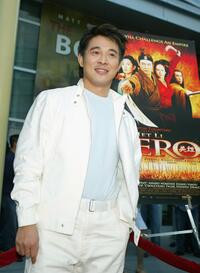Jet Li at the premiere of "Hero".