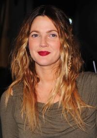 Drew Barrymore at the UK premiere of "Going The Distance."
