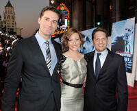 Todd Lieberman, Elizabeth Banks and Max Handelman at the premiere of "Surrogates."
