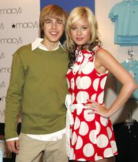 Cody Linley and Brie Larson at the Stars of New Line Cinemas "Hoot."