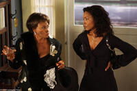 Vera (Jenifer Lewis) Brenda (Angela Bassett) in "Meet the Browns."
