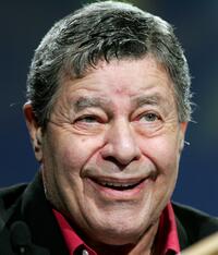 Jerry Lewis at the opening session of the Video Software Dealers Association's annual home video convention.