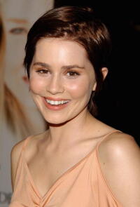 Alison Lohman at the Hollywood premiere of "White Oleander."