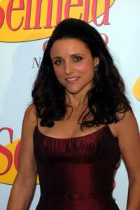 Julia Louis-Dreyfus at the DVD Release Party of "Seinfeld."
