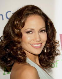Jennifer Lopez at Tony Bennett 80th birthday celebration.