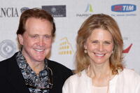 Lee Majors and Lindsay Wagner at the Roma Fiction Fest 2008.