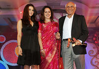 Preity Zinta, Hema Malini and director Yash Chopra at the Bharat and Dorries Hair Styling and Make Up Award 2010 ceremony in Mumbai.