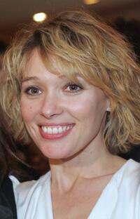 Anne Marivin at the premiere of "Bienvenue chez les Ch'tis."