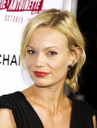 Samantha Mathis at the special screening of "Marie Antoinette".