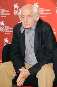 Francesco Maselli at the photocall of "Le Ombre Rosse" during the 66th Venice Film Festival.
