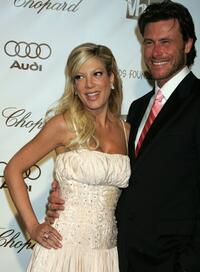 Tori Spelling and Dean McDermott at the 14th Annual Elton John Academy Awards viewing party.