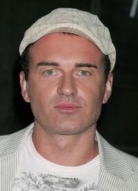 Julian McMahon at the "Nip/Tuck" celebration of the show's Miami to Los Angeles move.