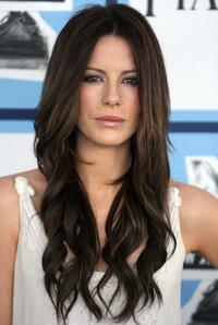 Kate Beckinsale at the 2008 Spirit Awards.