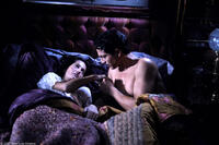 Giovanna Mezzogiorno as Fermina and Benjamin Bratt as Dr. Juvenal Urbino in "Love in the Time of Cholera."