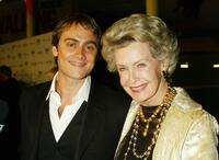 Dina Merrill and Stuart Townsend at the premiere of "Shade".