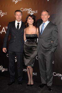 Mads Mikkelsen, Caterina Murino and Daniel Craig at the German premiere of "Casino Royale."