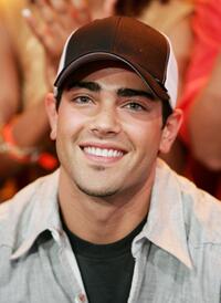 Jesse Metcalfe at the MTV's Total Request Live.