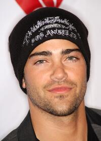 Jesse Metcalfe at the 4th Annual MusiCares Benefit Concert.