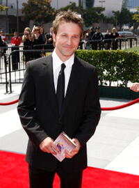 Breckin Meyer at the 2008 Creative Arts Emmy Awards.