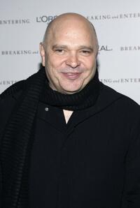 Anthony Minghella at the premiere of "Breaking and Entering."