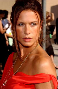 Rhona Mitra at the 2004 Primetime Creative Arts Emmy Awards in L.A.