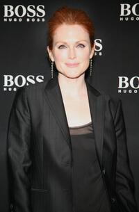 Julianne Moore at the Boss Black Spring/Summer 2008 collection show.