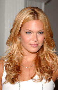 Actress Mandy Moore at the Behnaz Sarafpour 2006 fashion show during Olympus Fashion Week in N.Y.