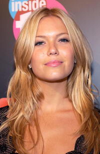 Actress Mandy Moore at the TV Guide & Inside TV 2005 Emmy after party in Hollywood.