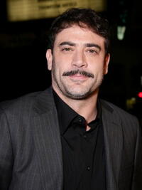 Jeffrey Dean Morgan at the Hollywood premiere of "P.S. I Love You."