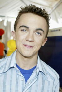 Frankie Muniz at the Distinctive Assets Kids' Choice Awards Gifting Lounge.