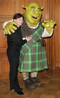 Mike Myers poses alongside Shrek after Shrek received official Scottish clan tartan.