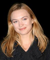 Sophia Myles at the premiere of "P.S. I Love You."