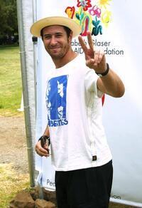 Rob Morrow at the Elizabeth Glaser Pediatric Aids Foundation.
