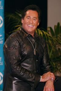 Wayne Newton at the 38th Annual Country Music Awards.