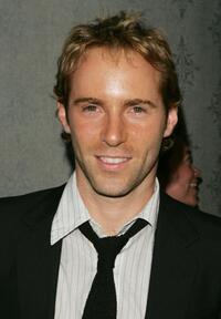 Alessandro Nivola at the premiere of "Junebug."