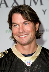 Jerry O'Connell at the MAXIM Magazine kicks off Super Bowl weekend.
