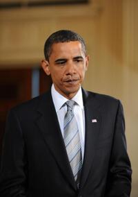 Barack Obama at the economy and comprehensive plan for financial regulations.