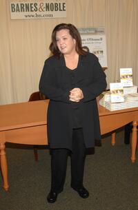 Rosie O'Donnell at the New York signs her new book "Celebrity Detox" at Borders Books & Music.