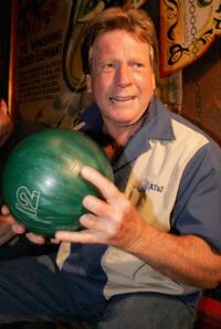 Ryan O'Neal at the Los Angeles The Inaugural Celebrity Rock 'N Bowl Event.
