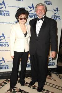 Yoko Ono and Robert L. Lynch at the 2008 National Arts Awards.